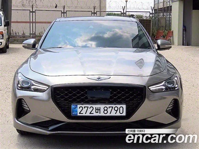 Genesis G70 3.3T Sport