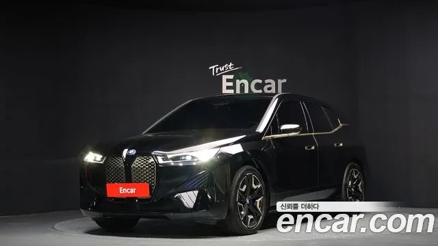 BMW iX xDrive40 First Edition