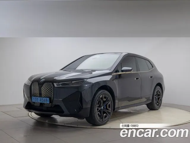 BMW iX xDriveM60