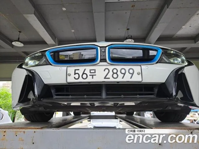 BMW i8 Coupe