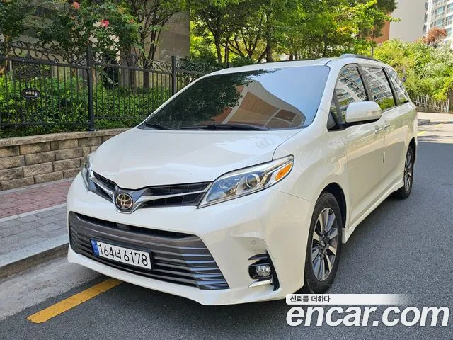 Toyota Sienna 3.5 AWD