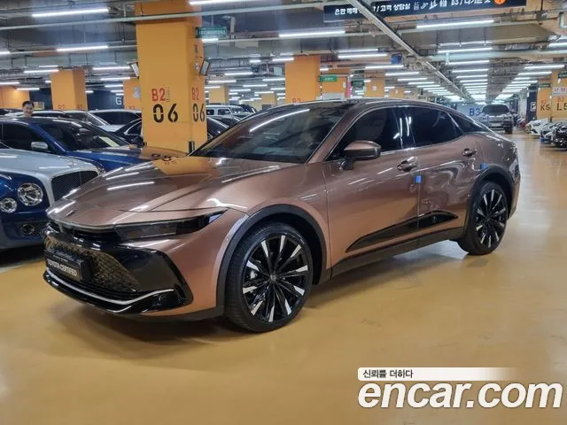 Toyota Crown 2.4 4WD Dual Boost HYbrid
