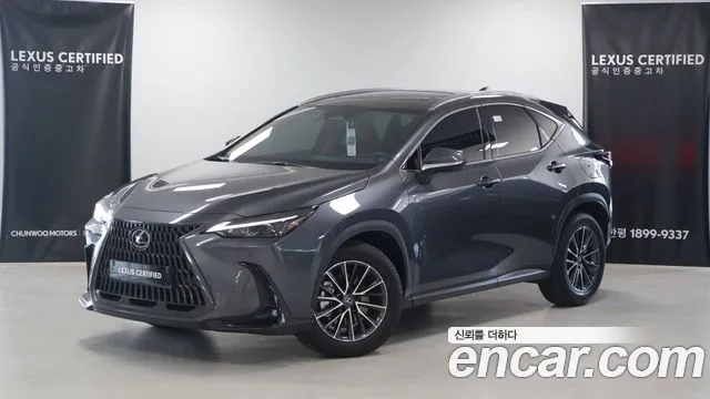 Lexus NX Premium