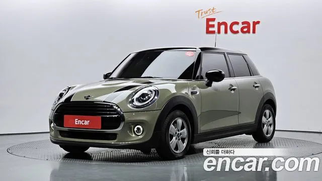 Mini Cooper 5Door Standard
