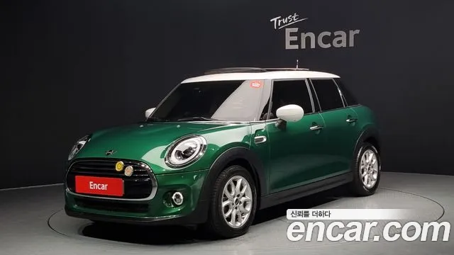 Mini Cooper 5Door HIGH