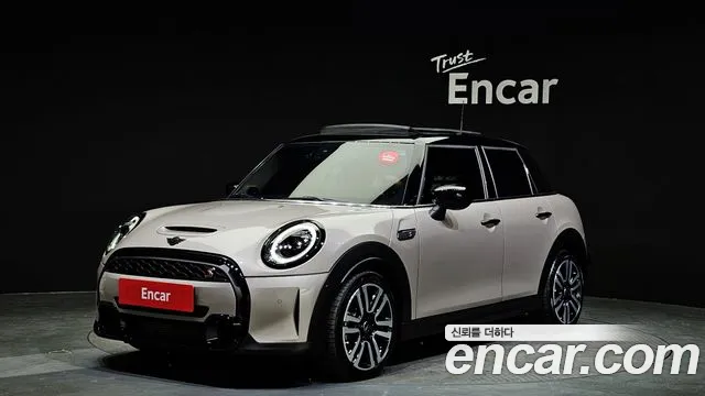 Mini Cooper 5Door Classic