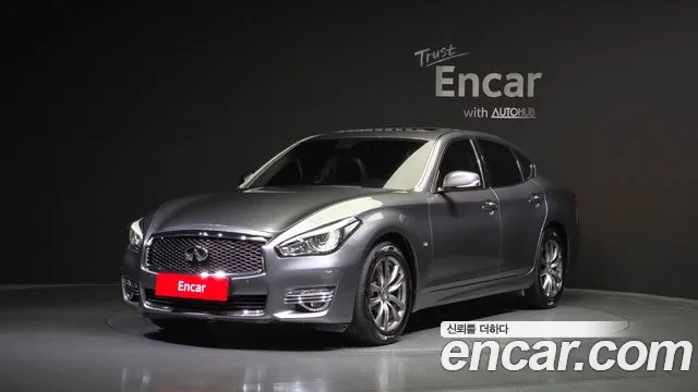 Infiniti Q70 3.7 Style