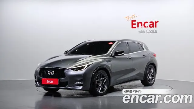 Infiniti Q30 2.0 Sport Essential