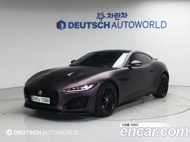 Jaguar F-TYPE P300 Coupe