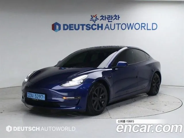 Tesla Model 3 Long Range