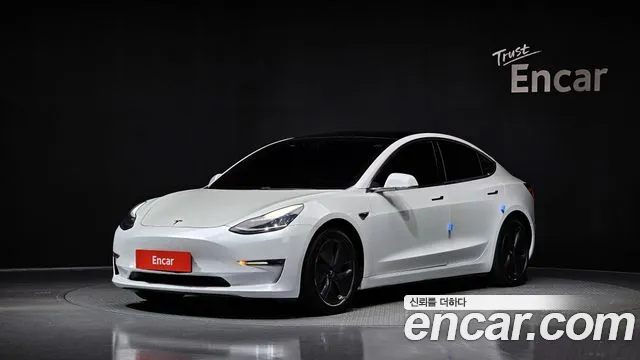 Tesla Model 3 Long Range