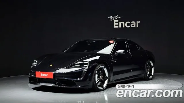Porsche Taycan Turbo