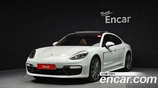 Porsche Panamera 3.0 AWD