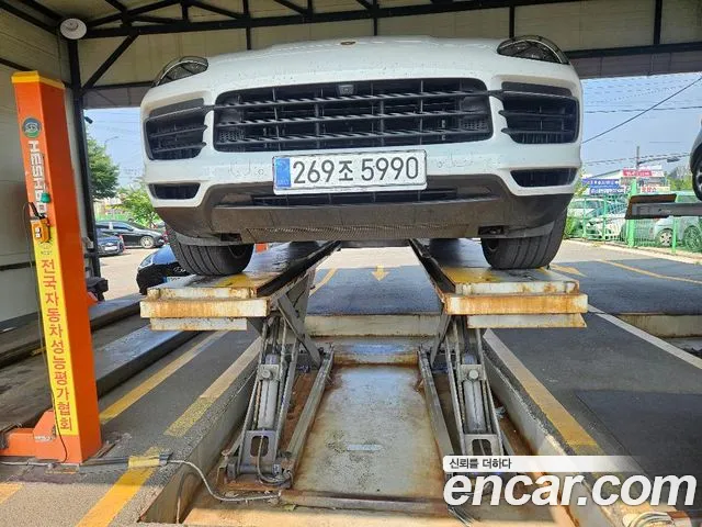 Porsche Cayenne 3.0