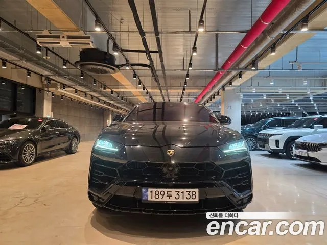 Lamborghini Urus 4.0 V8