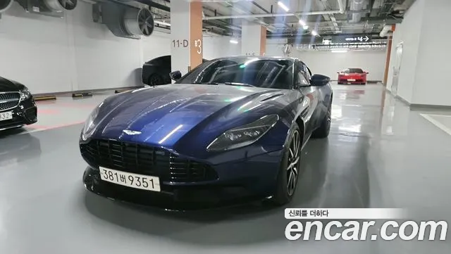 Astonmartin DB11 4.0 V8 Coupe