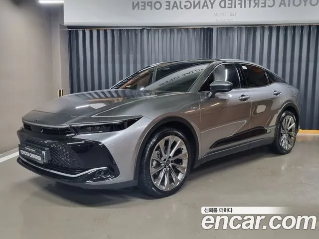 Toyota Crown 2.5 4WD Hybrid