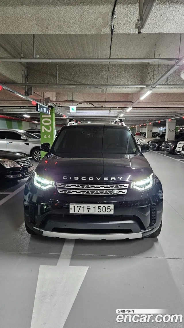 Land Rover Discovery 3.0 TD6 HSE Luxury