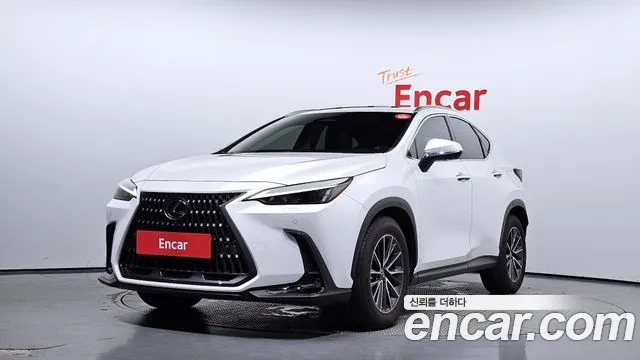 Lexus NX Premium