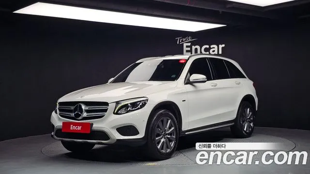 Mercedes-Benz GLC-Class GLC350e 4MATIC
