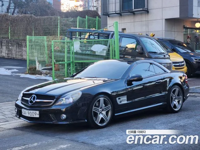 Mercedes-Benz SL-Class SL63 AMG