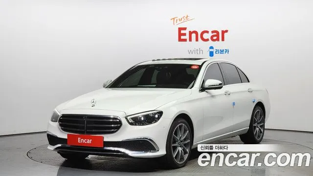 Mercedes-Benz E-Class E300e 4MATIC Exclusive