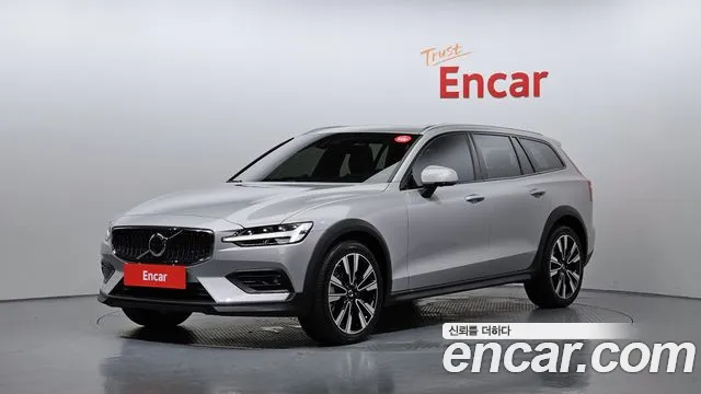Volvo V60 B5 Ultimate AWD