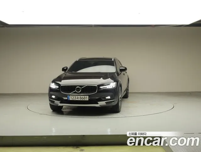 Volvo V90 B5 Pro AWD
