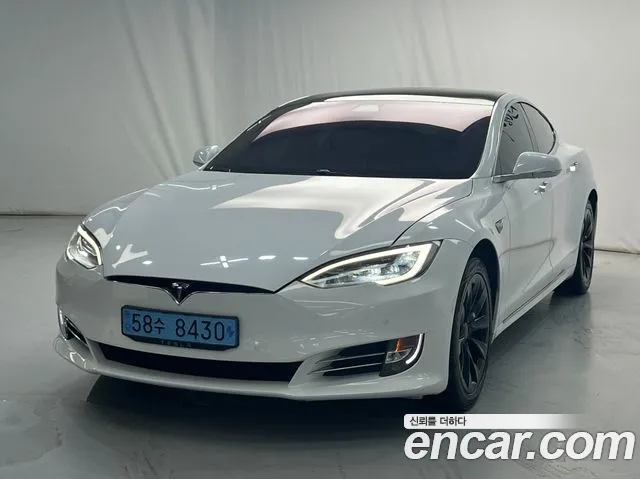 Tesla Model S Long Range