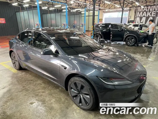 Tesla Model 3 Long Range