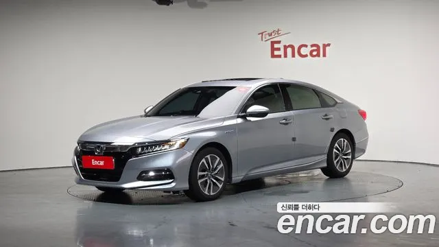 Honda Accord 2.0 Hybrid Touring