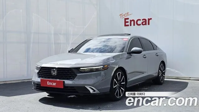 Honda Accord 2.0 Hybrid Touring