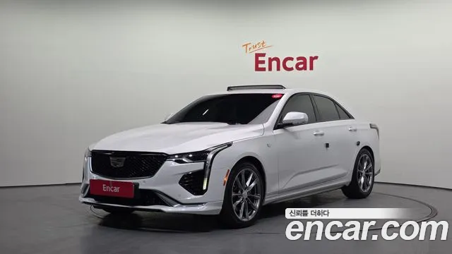 Cadillac CT4 2.0 Sport