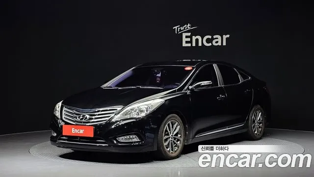 Hyundai Grandeur HG240 Luxury