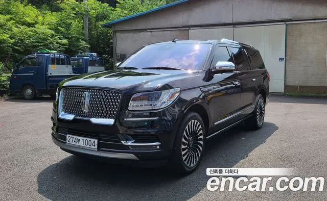 Lincoln Navigator 3.5L Black Label
