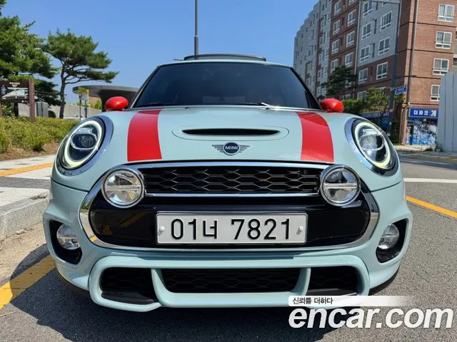 Mini Cooper Delaney Edition
