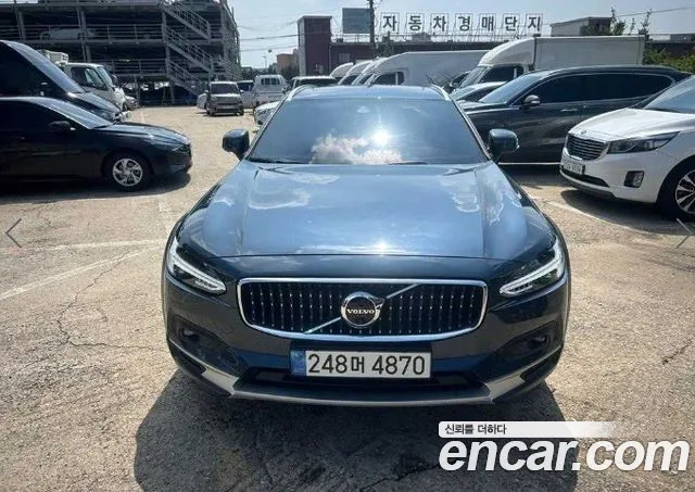 Volvo V90 B5 Pro AWD