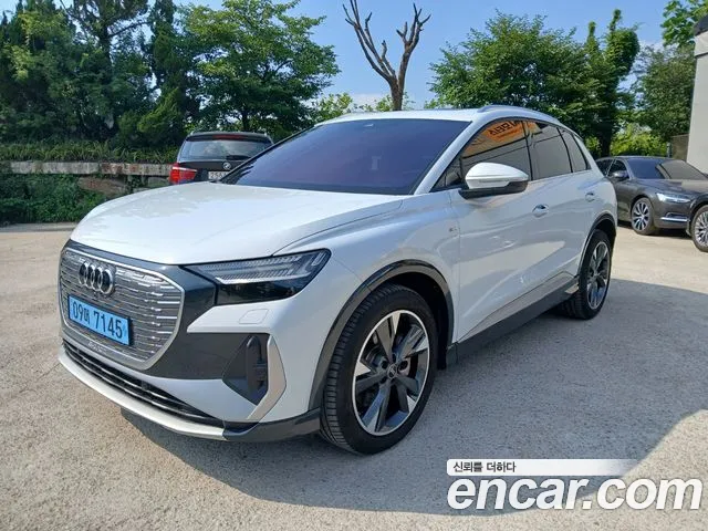Audi Q4 e-tron 40 Premium