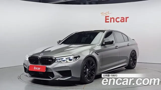 BMW M5 M5 Sedan