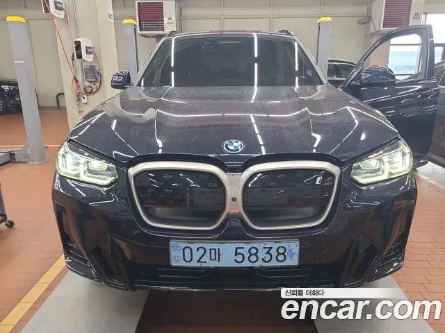 BMW iX3 M Sports