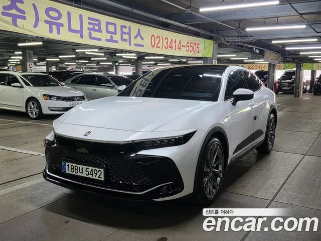 Toyota Crown 2.5 4WD Hybrid