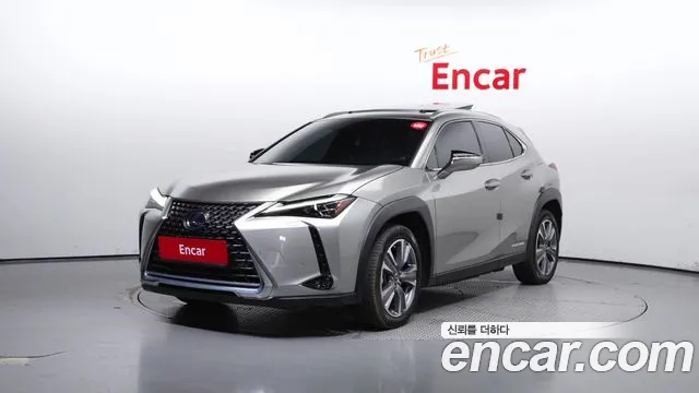 Lexus UX 2WD