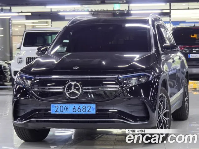 Mercedes-Benz EQB EQB300 4MATIC AMG Line