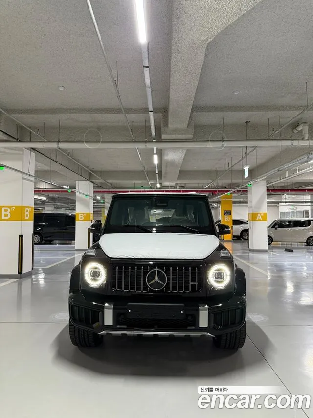 Mercedes-Benz G-Class AMG G63 Manufaktur