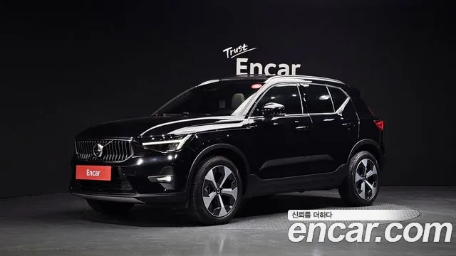 Volvo XC40 B4 Ultimate Bright