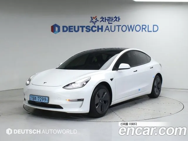 Tesla Model 3 Long Range
