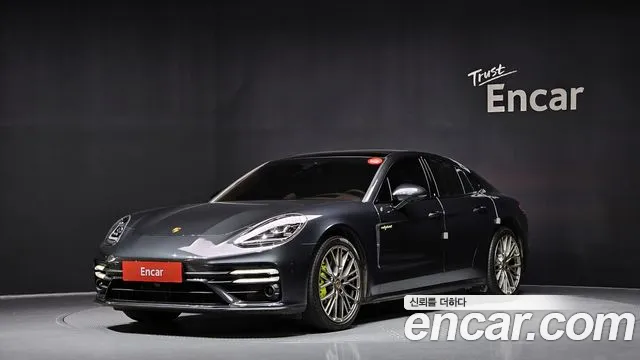 Porsche Panamera 2.9 AWD E-Hybrid Platinum Edition