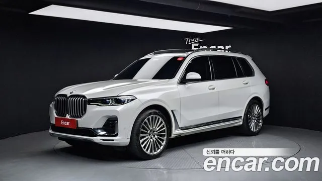 BMW X7 xDrive 40i Design Pure Excellence 7-Seater