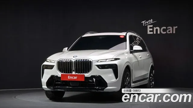 BMW X7 xDrive 40i M Sport 7STR