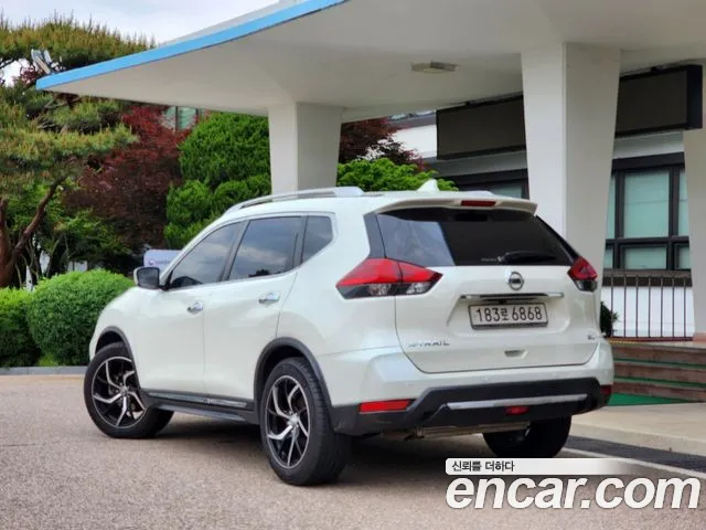 Nissan X-Trail 2.5 Smart 2WD